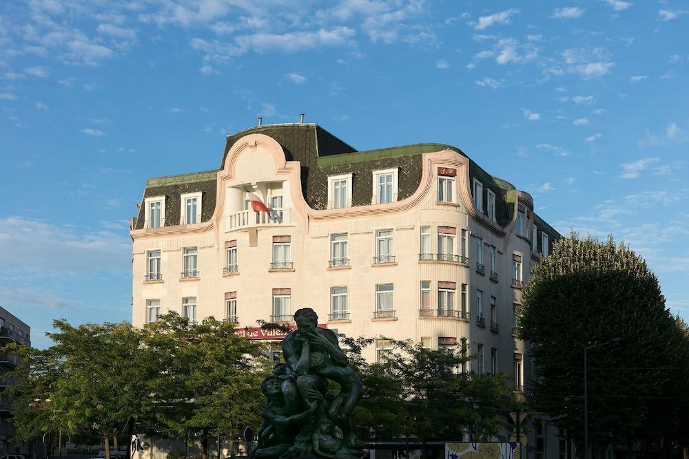 Le Grand Hotel Valenciennes Exterior foto