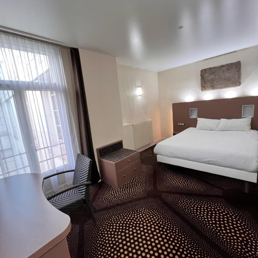 Le Grand Hotel Valenciennes Exterior foto